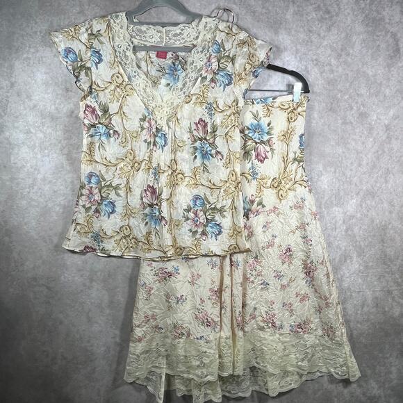 Sunny Leigh Dresses & Skirts - Sunny Leigh Silk Skirt Set Womens XL/12 Cream Floral Lace Cottagecore‎ Fairy